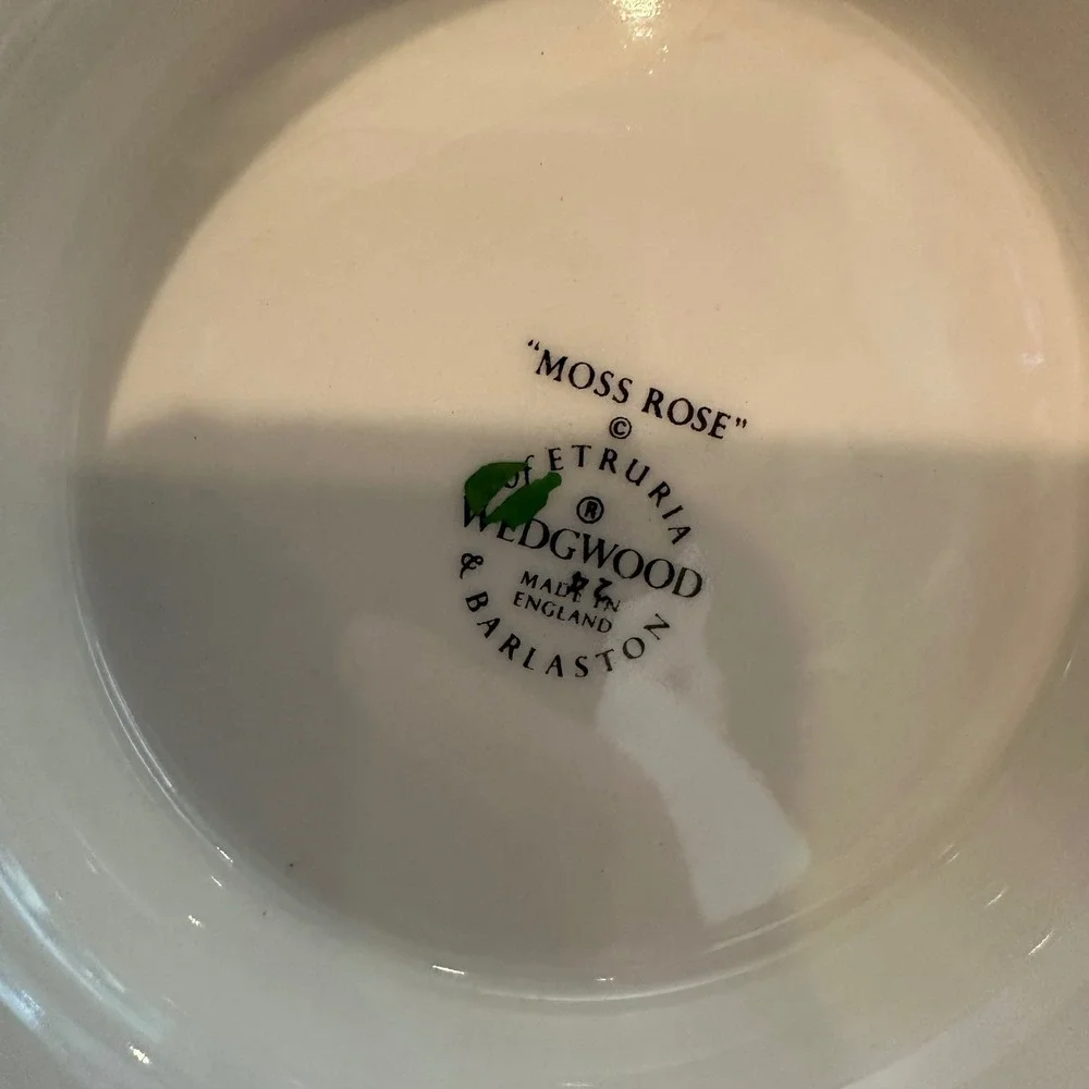 Wedgwood Edme Pedestal Bowl White Vintage Moss Rose Pattern Ram Handles